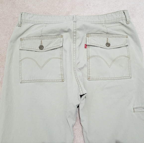 LEVI'S Men's Workwear Pants Loose Bootcut 100% Cotton Size 36x34 Khaki Color - Picture 3 of 9